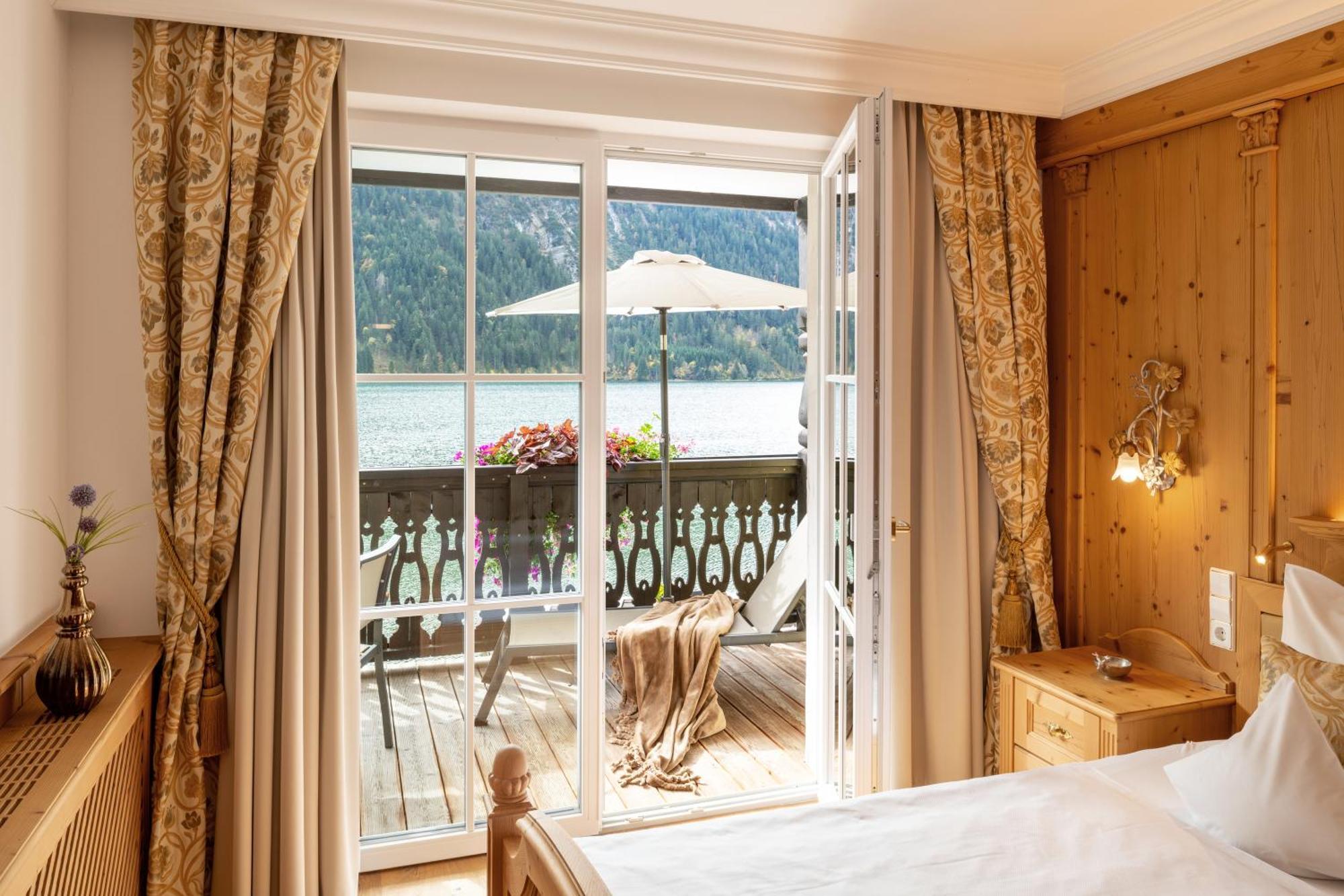Via Salina - Hotel Am See - Adults Only Haldensee Exterior photo